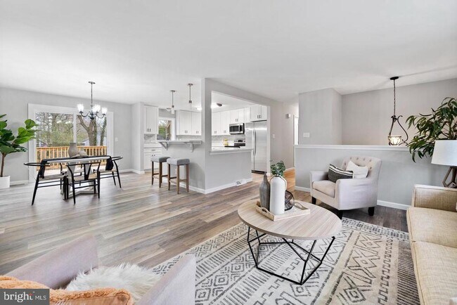 Building Photo - 45867 Broun Terrace