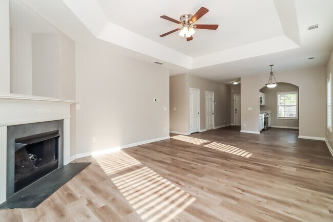 Building Photo - 18 Westin Way