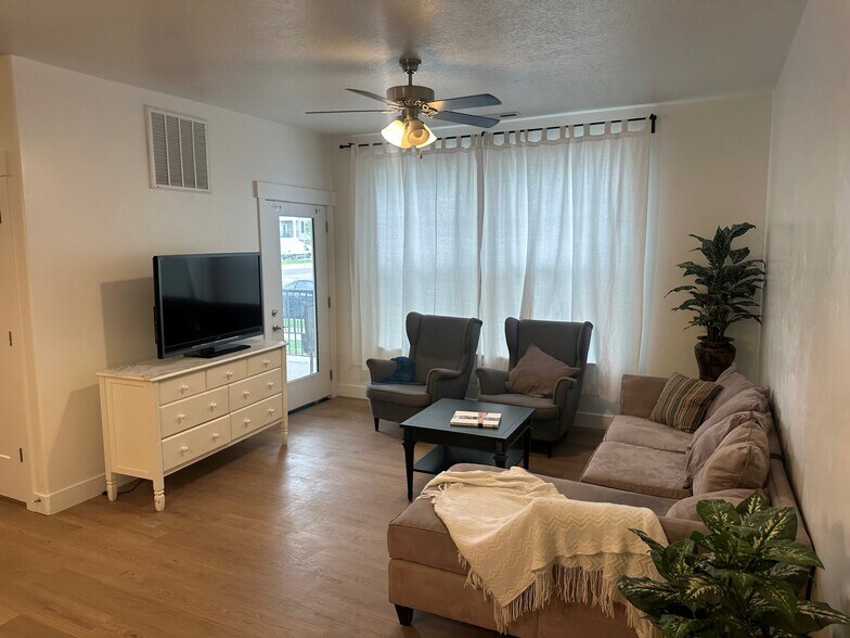 Building Photo - 3727 W 1530 N