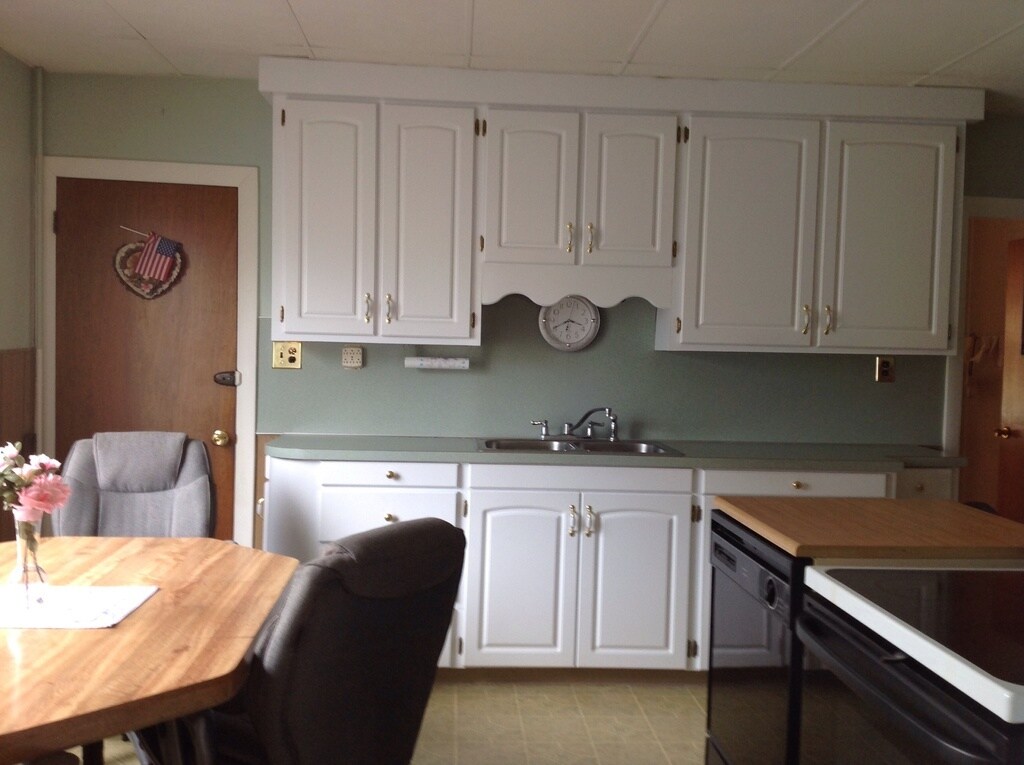 Building Photo - 152 Union St