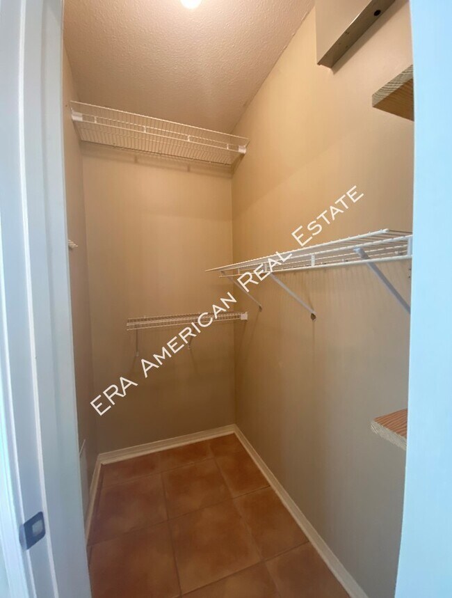 Building Photo - 2080 Biscayne Blvd