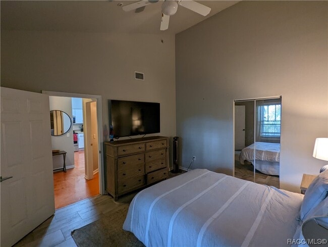 Building Photo - 9116 SW 51st Rd