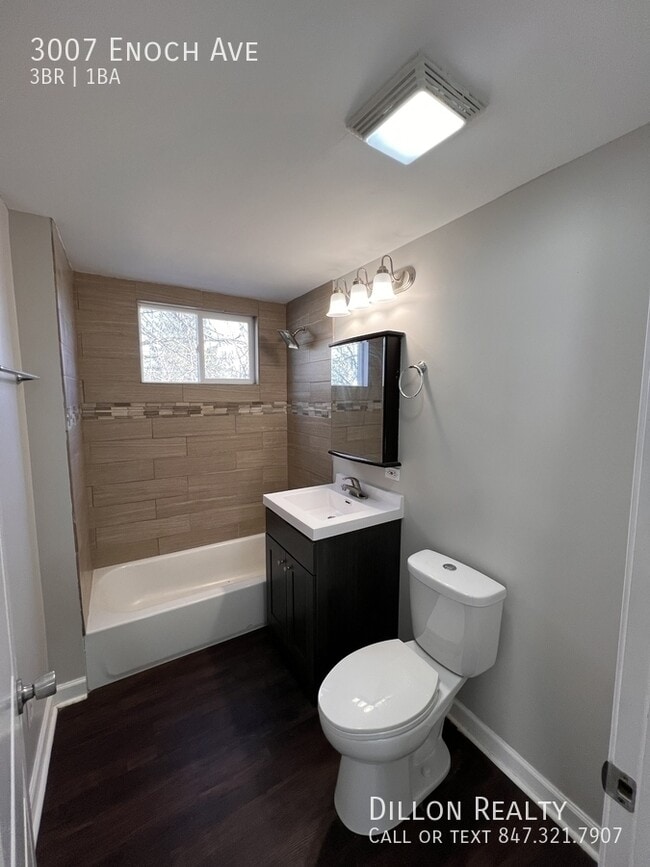 Building Photo - 3007 Enoch Ave