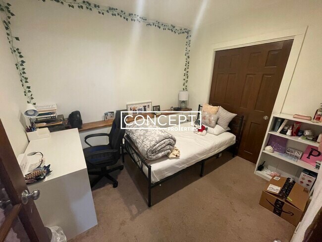 Building Photo - 28 Symphony Rd