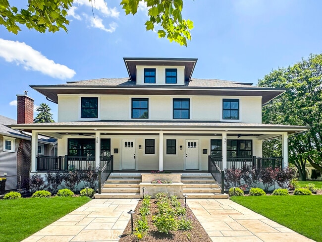 Primary Photo - 37 7th Ave