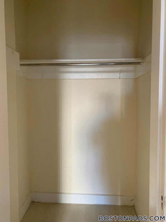 Building Photo - 62 Boylston St