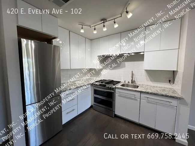 Building Photo - 420 E Evelyn Ave