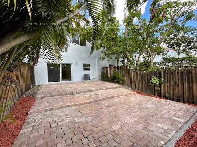 Building Photo - 14848 SW 9th Ln