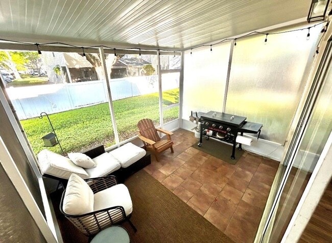 Building Photo - 8488 Sandy Beach St