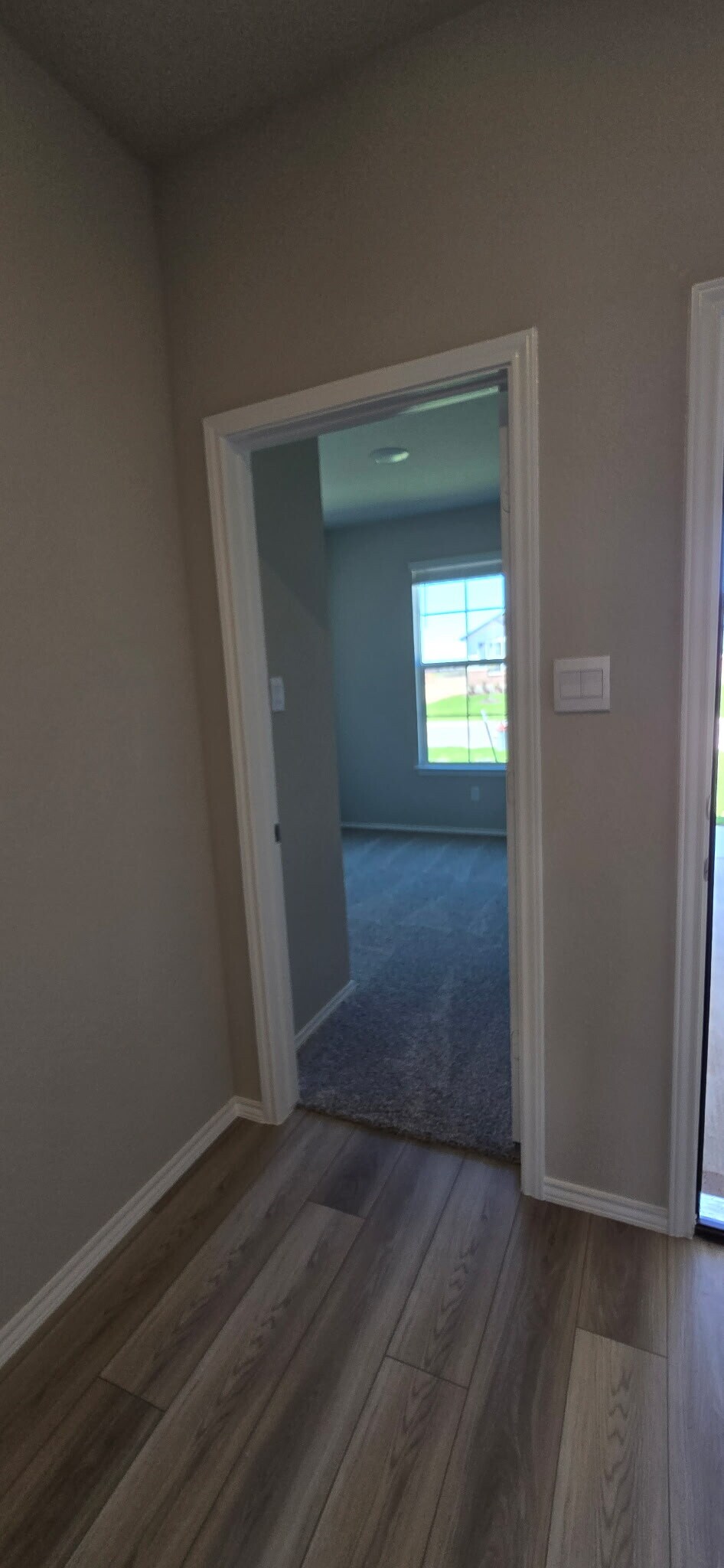 Building Photo - 1129 Stone Vly Rd