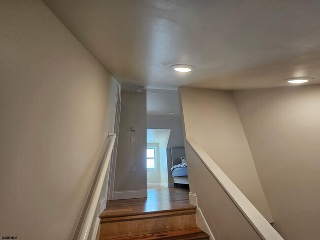 Building Photo - 27 S Little Rock Ave