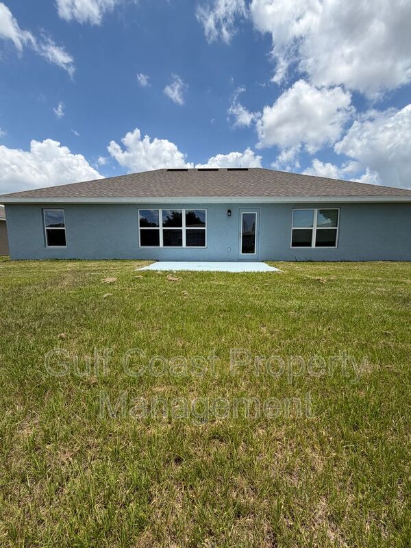 Building Photo - 4865 Manila Ave
