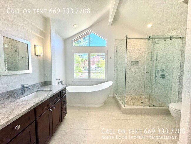 Building Photo - 3281 Falerno Way