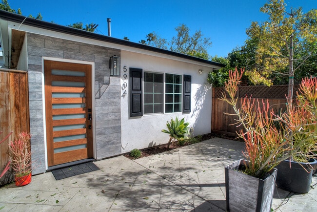 Building Photo - 5904 Tobias Ave