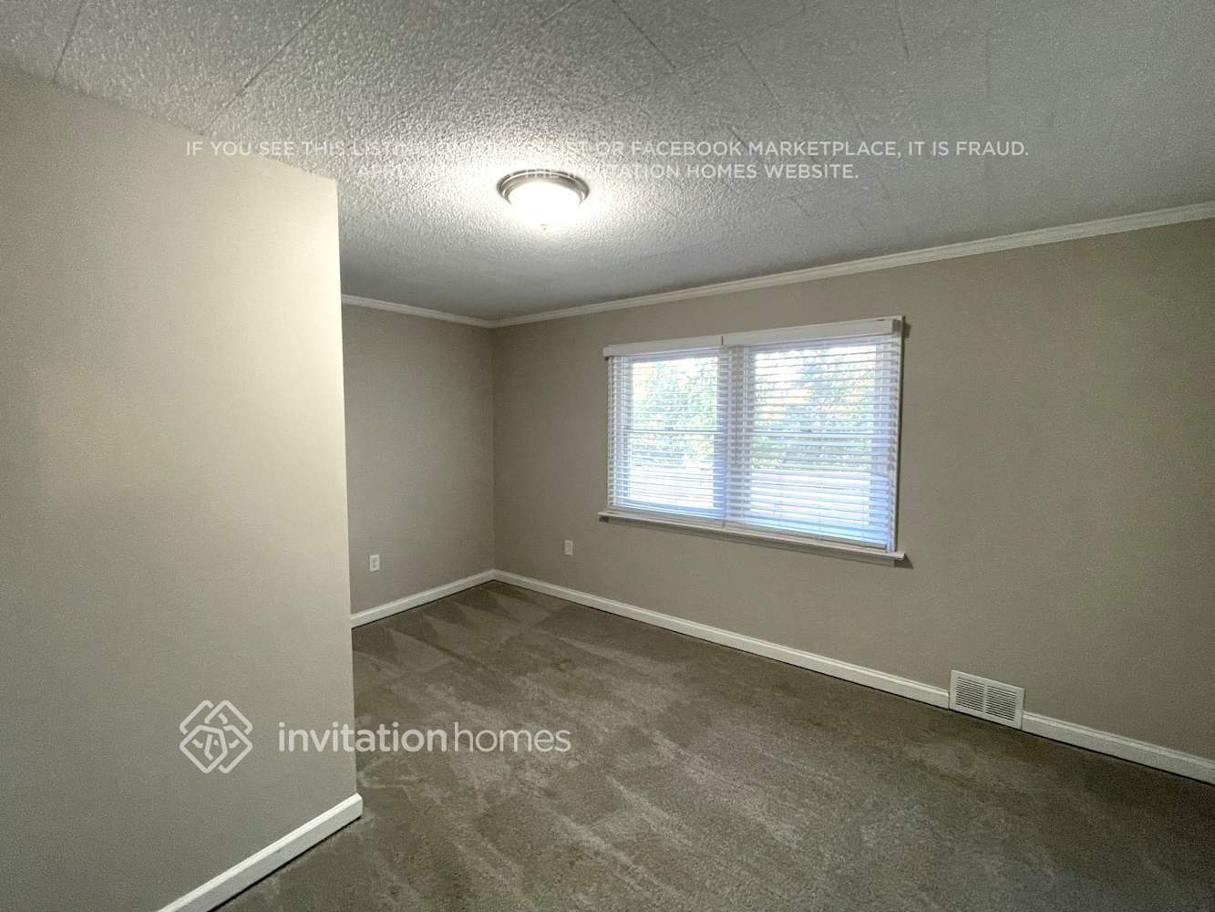 Building Photo - 1108 Dogwood Park