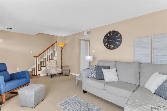 Building Photo - 1656 Herault Pl