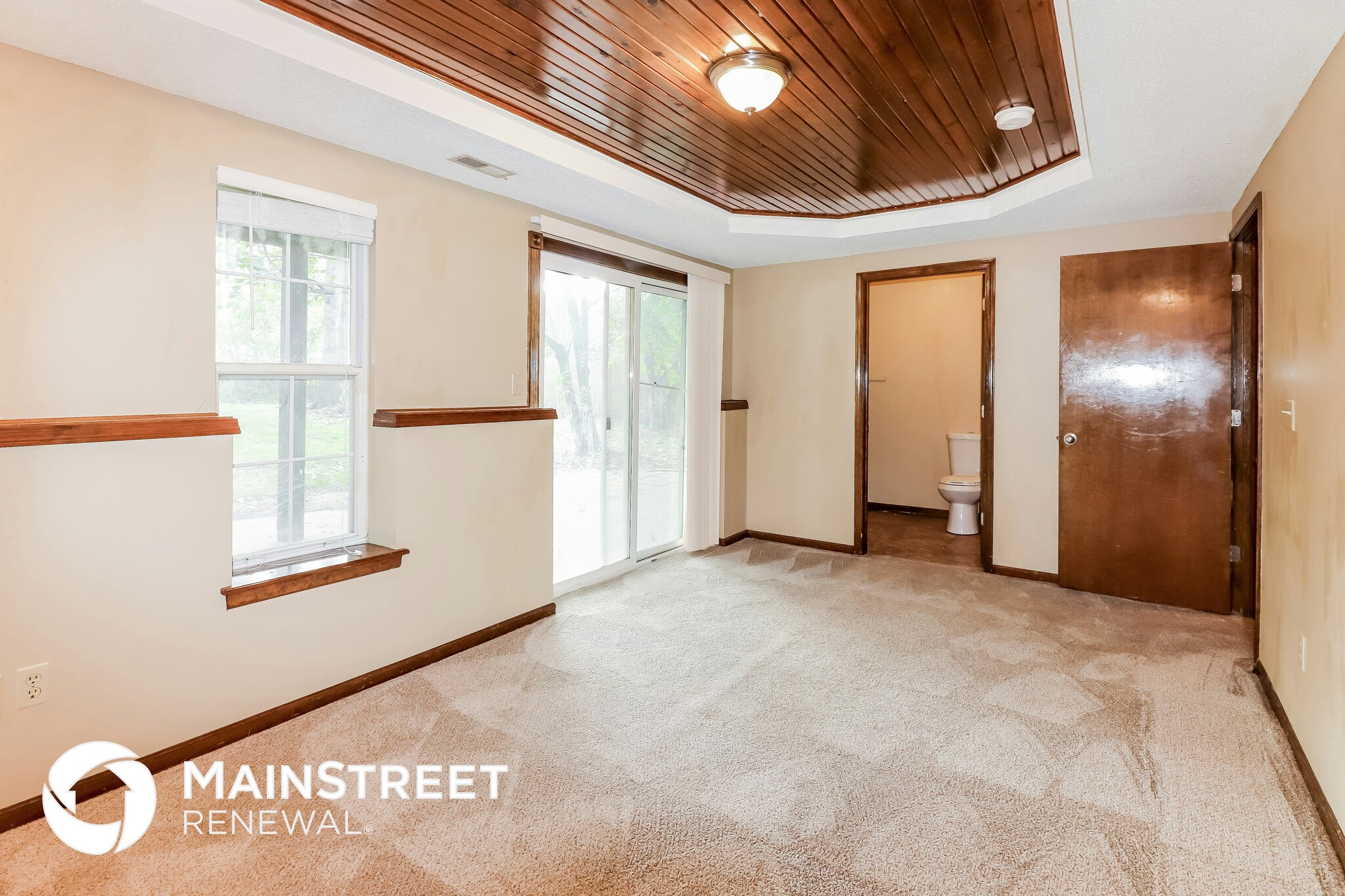 Building Photo - 301 W Heritage Dr