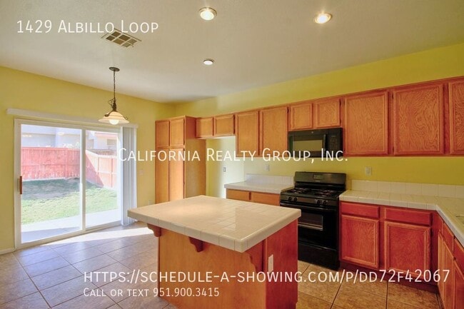 Building Photo - 1429 Albillo Loop