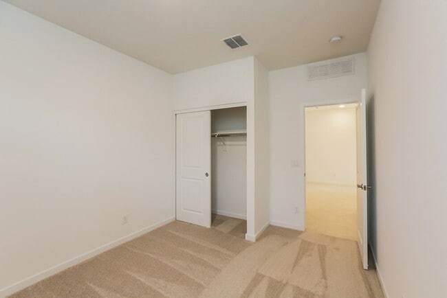 Building Photo - 25258 N 144th Dr