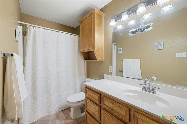 Building Photo - 3210 Raven Dr