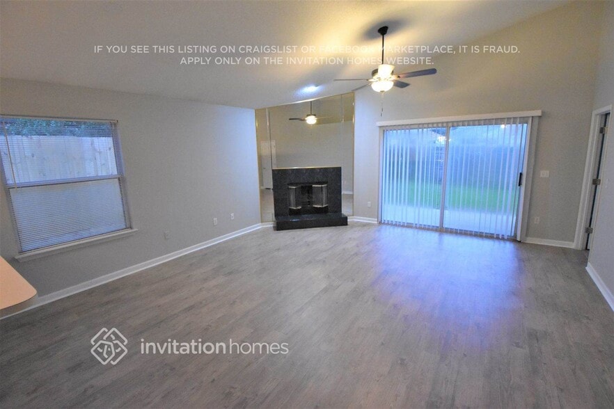 Building Photo - 12258 Sutton Estates Cir W