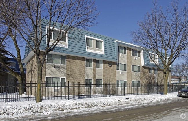 Primary Photo - Windsor Court