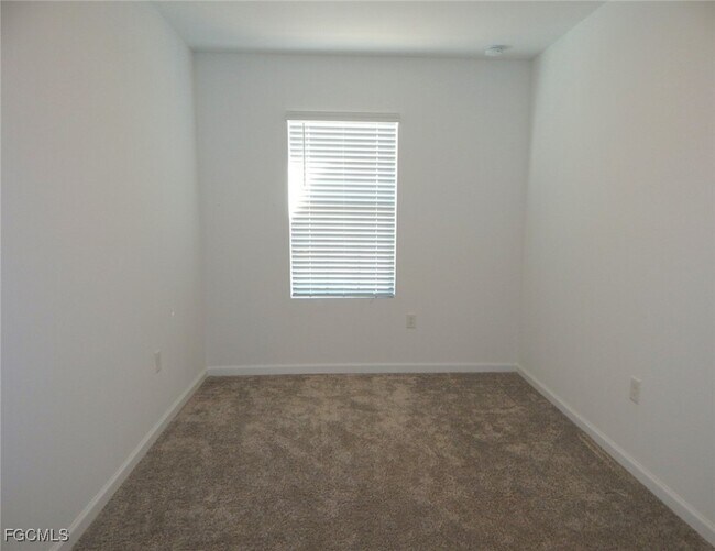 Building Photo - 1437 Weeping Willow Ct