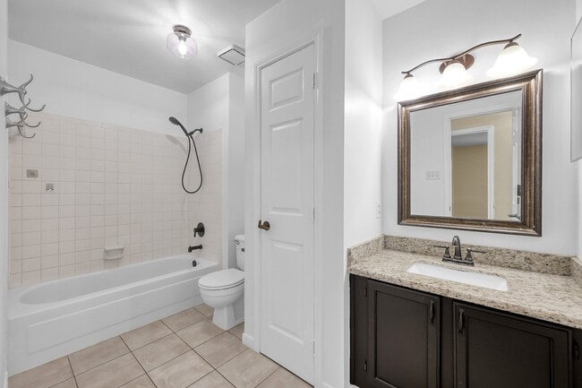 Building Photo - 16906 Timberwork Rd