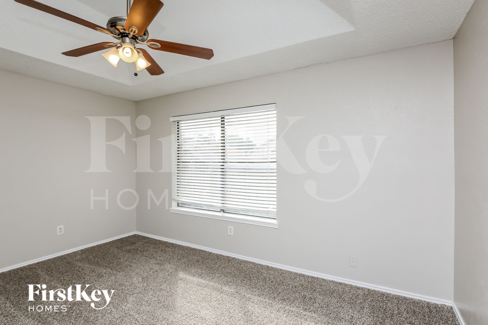 Building Photo - 2525 Butterfield Dr