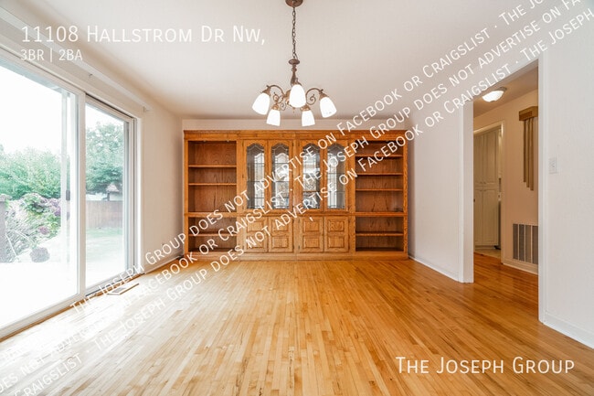 Building Photo - 11108 Hallstrom Dr