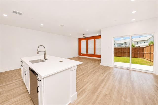 Building Photo - 8816 Enclave Wy
