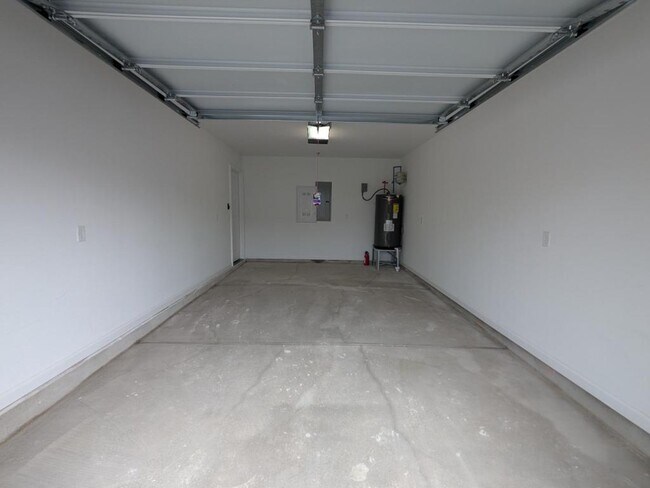 Building Photo - 1659 Legrand Rd