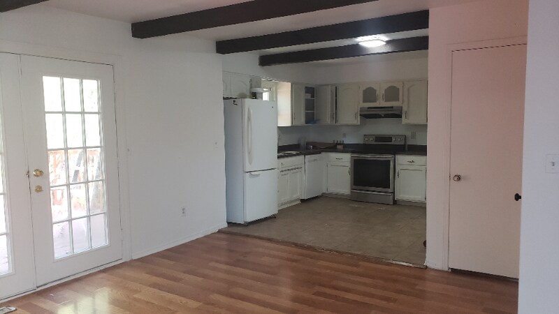 Building Photo - 1616 E Cedar Pl