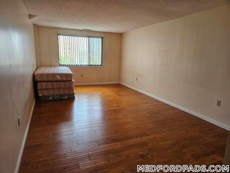 Building Photo - 30 Revere Beach Pkwy