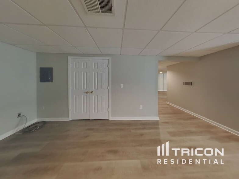 Building Photo - 4129 Killington Ct