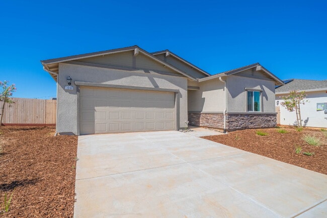 Building Photo - Spacious New 4/2 in Shastina Ranch!