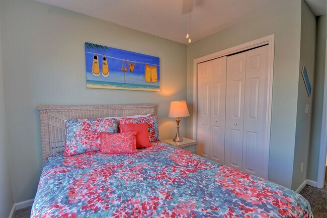 Building Photo - *Pet Friendly* 4 Bedroom Ocean Front Duplex Available January 1st through March 31st 2026- Off Se...