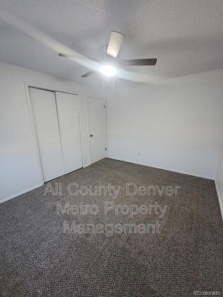 Building Photo - 12151 Bellaire Pl