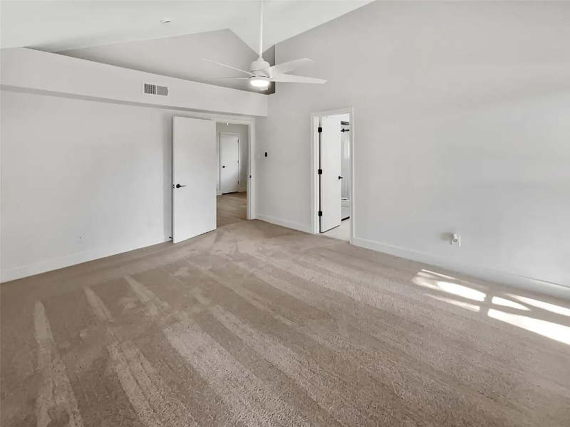 Building Photo - 342 Lakewood Ct