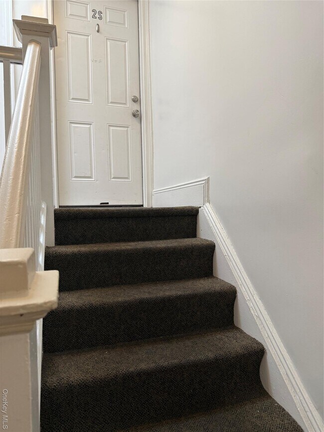 Building Photo - 7 Cammerer Ave