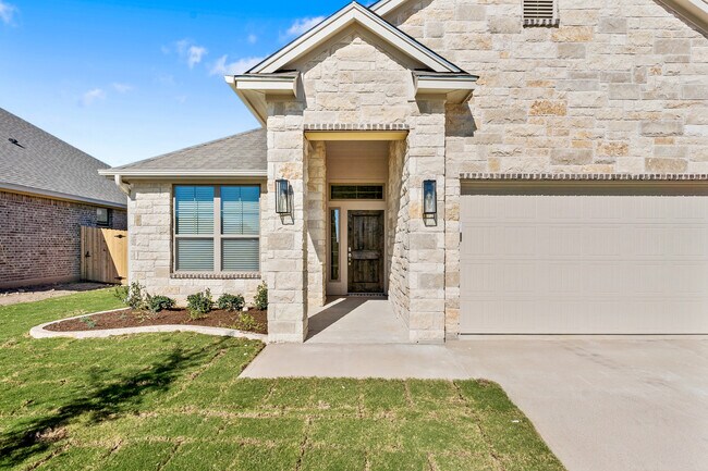 Building Photo - 7228 Caladium Dr
