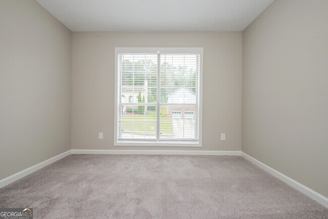 Building Photo - 2580 Riverwood SPG