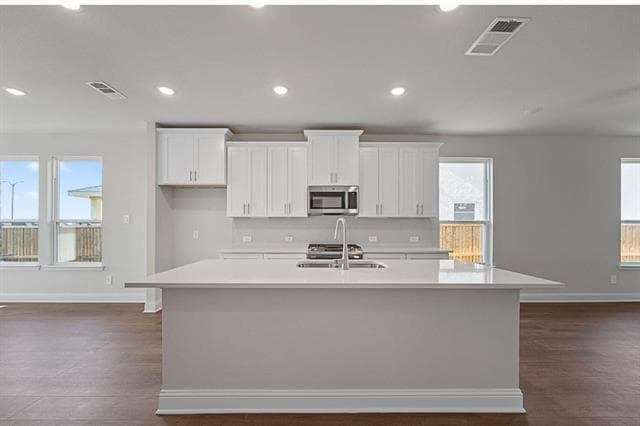 Building Photo - 10643 Downy Cup Dr