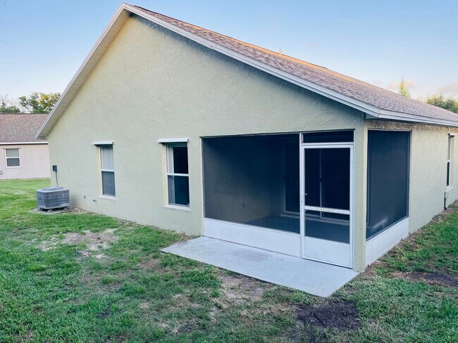 Building Photo - 2361 White Sands Ct NE