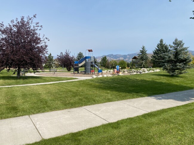 Building Photo - 2977 Fen Way