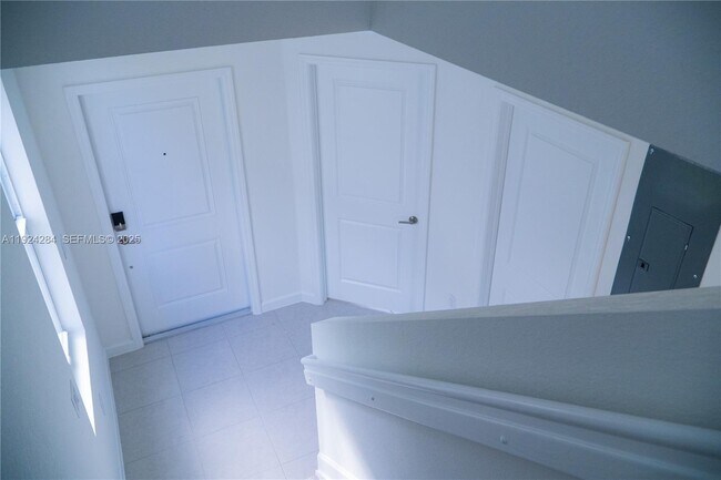 Building Photo - 27651-27155 CT