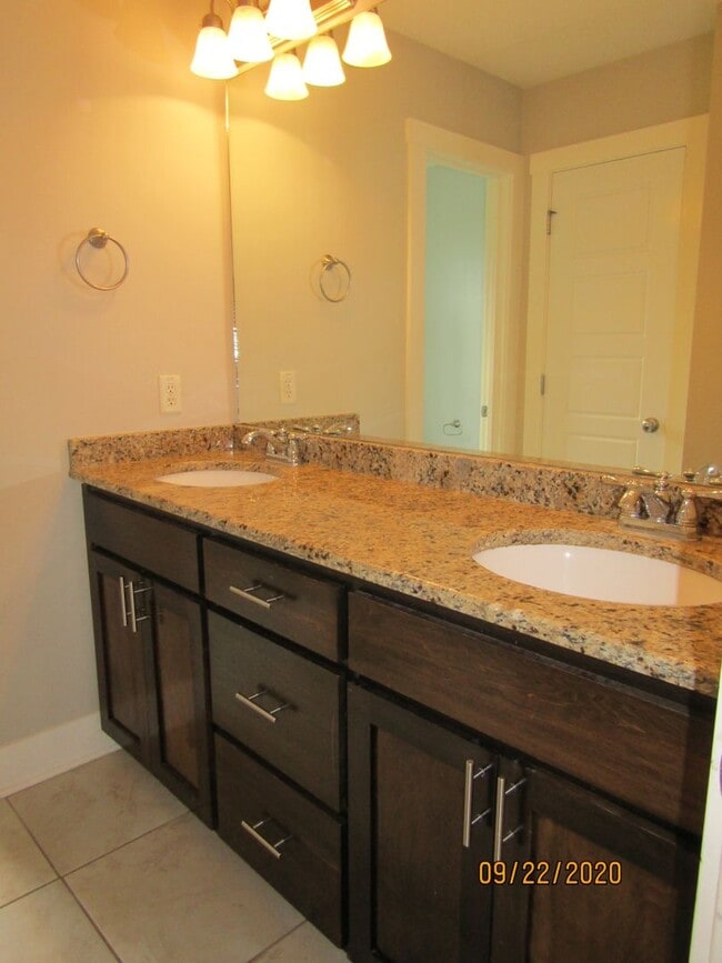 Building Photo - Legacy Farms!