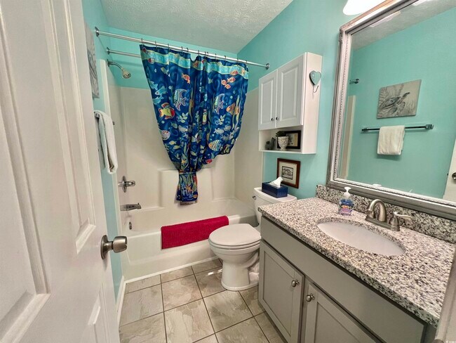 Building Photo - 628 Waterway Village Blvd