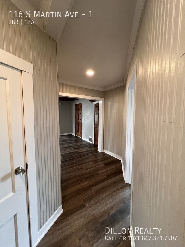 Building Photo - 116 S Martin Ave