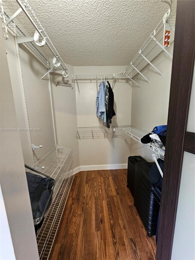 Building Photo - 4232 Mahogany Ridge Dr